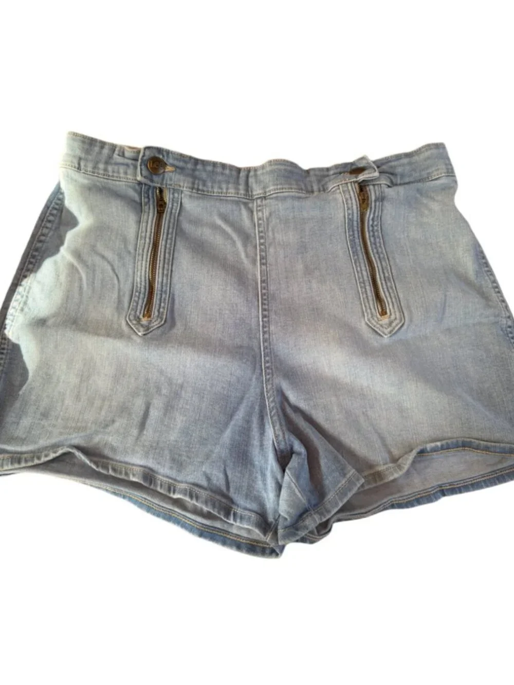 Lee Denim Shorts Sz 14 (M) Light Wash Casual Summer